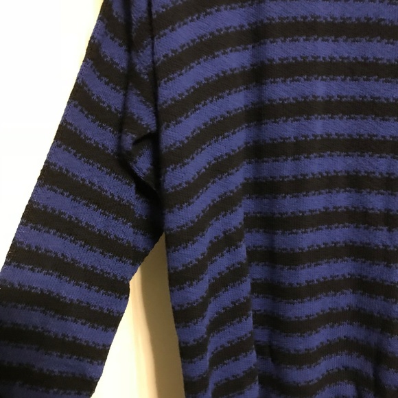 NWT Intro Blue & Black Striped Sweater X-Large - Picture 2 of 6